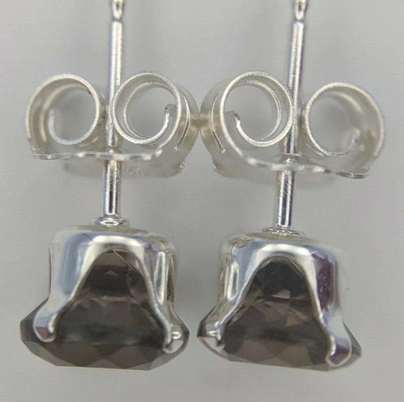 Smokey Quartz 5mm Silver Stud Earrings - Picture 2 of 9
